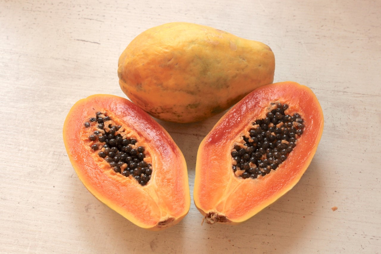 Razones de salud para comer papaya